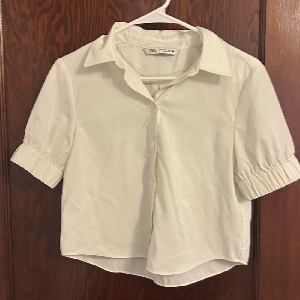 Zara White Crop Button Up Shirt